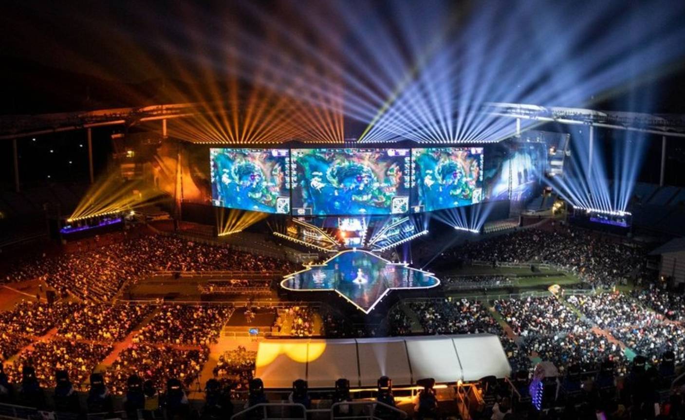 【LOL手游】英雄联盟手游电竞首个官方赛季即将开启