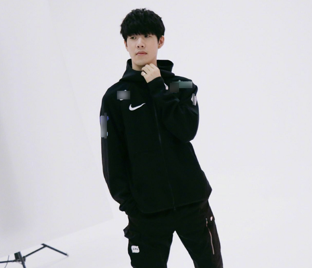 LPL集结出征S14，英雄联盟13周年庆精彩继续！